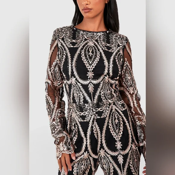 NWT Sz 16 Boohoo GZZ69694 Champagne & Black Embellished Damask Jumpsuit - Picture 2 of 5